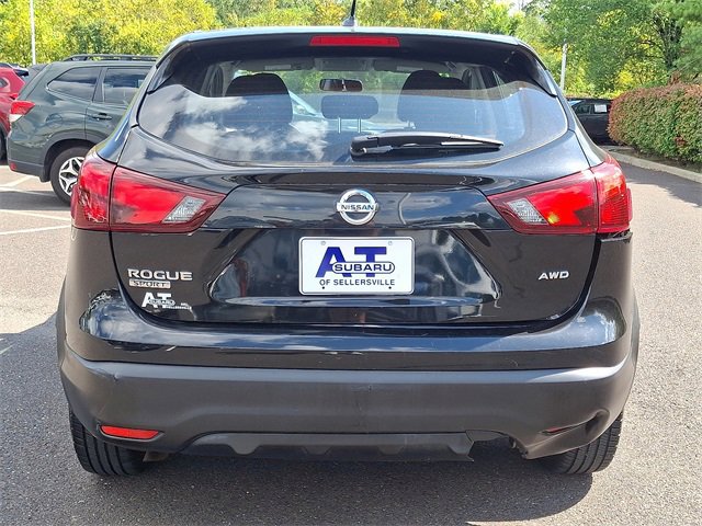 Used 2019 Nissan Rogue Sport S image 5