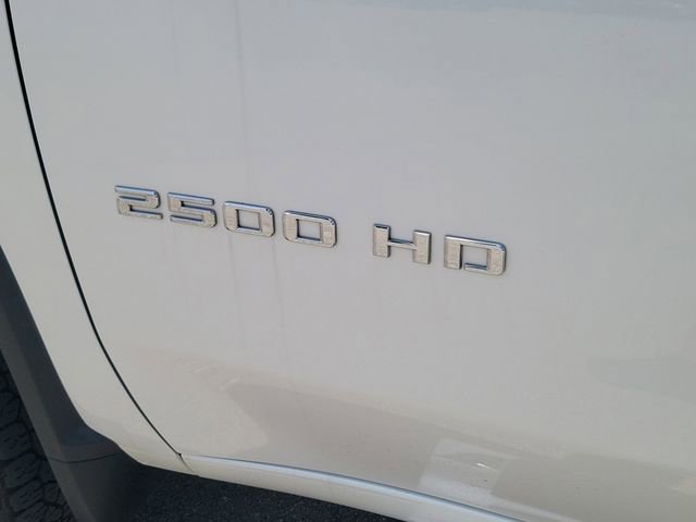 Used 2020 Chevrolet Silverado 2500 High Country image 7