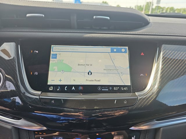 Used 2025 Cadillac XT6 Sport w/ LPO, Floor Liner Package image 24