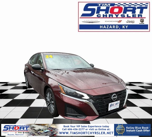 Used 2024 Nissan Altima 2.5 SV