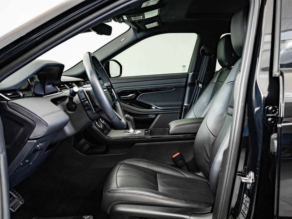 Used 2023 Land Rover Range Rover Evoque R-Dynamic SE image 22