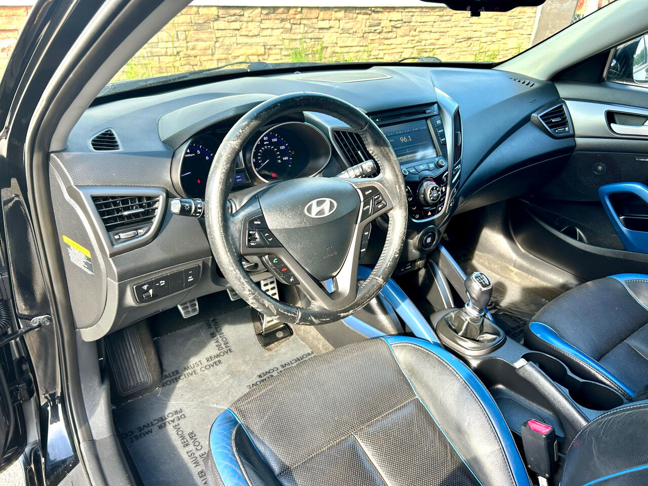 Used 2013 Hyundai Veloster Turbo w/ Ultimate Pkg image 10