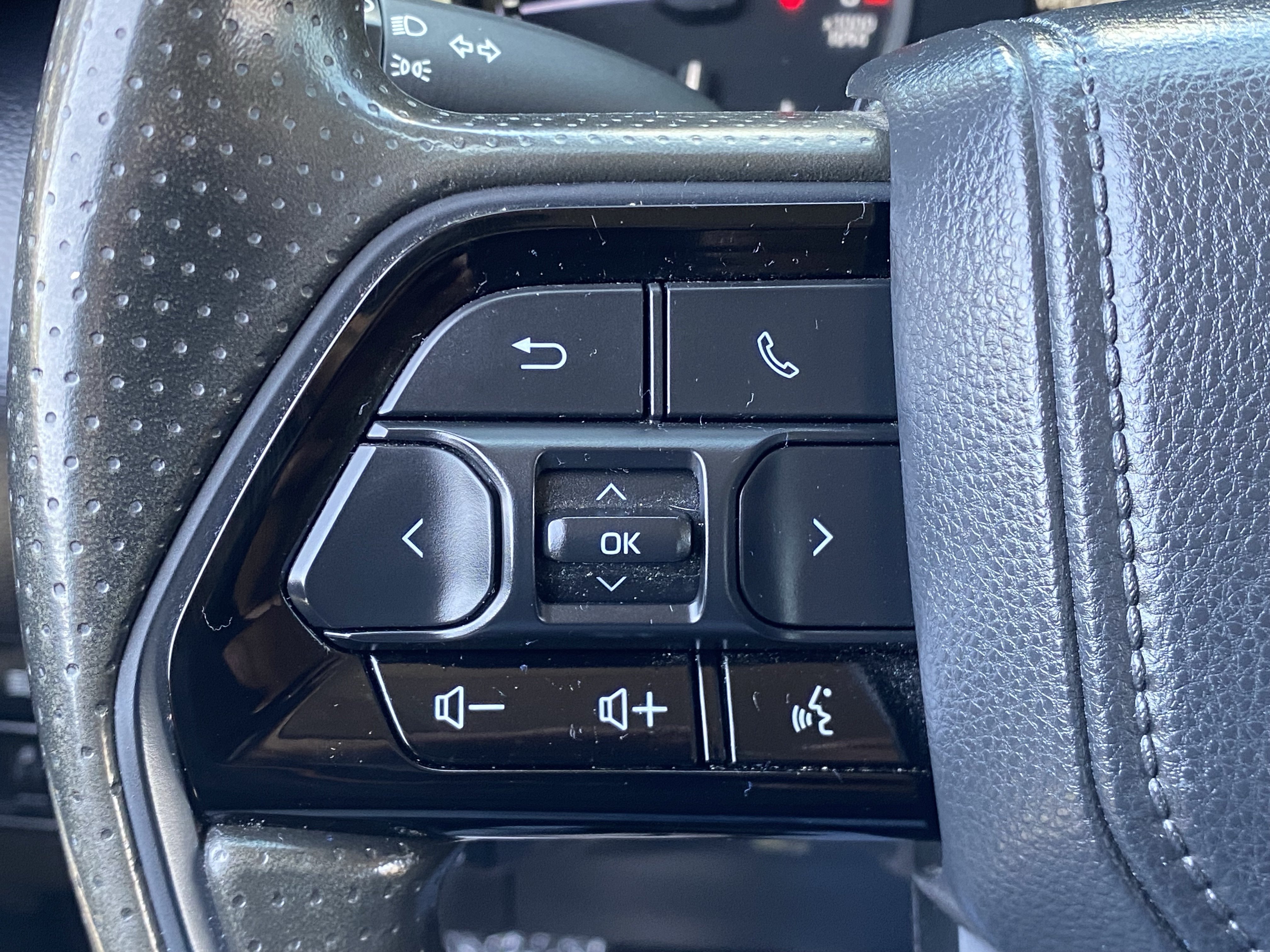 Used 2022 Toyota Tundra SR RWD image 21