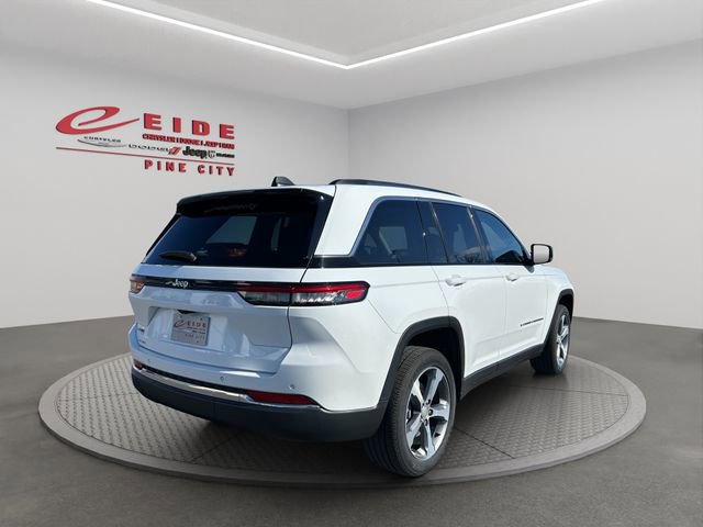 Used 2023 Jeep Grand Cherokee 4WD 4xe image 6