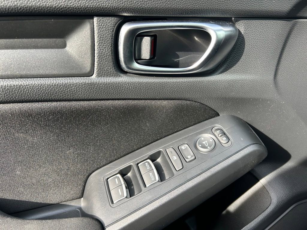 Used 2025 Honda Civic Sport image 48