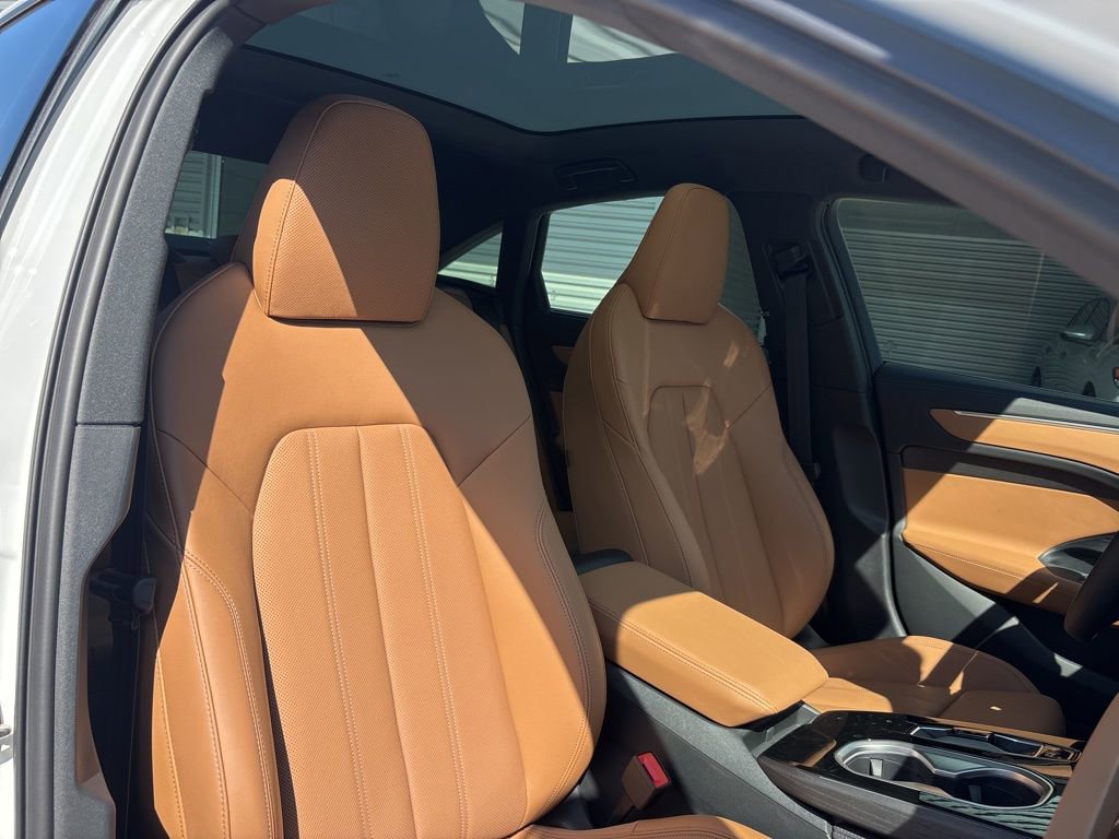 New 2026 Audi A6 Premium Plus image 16