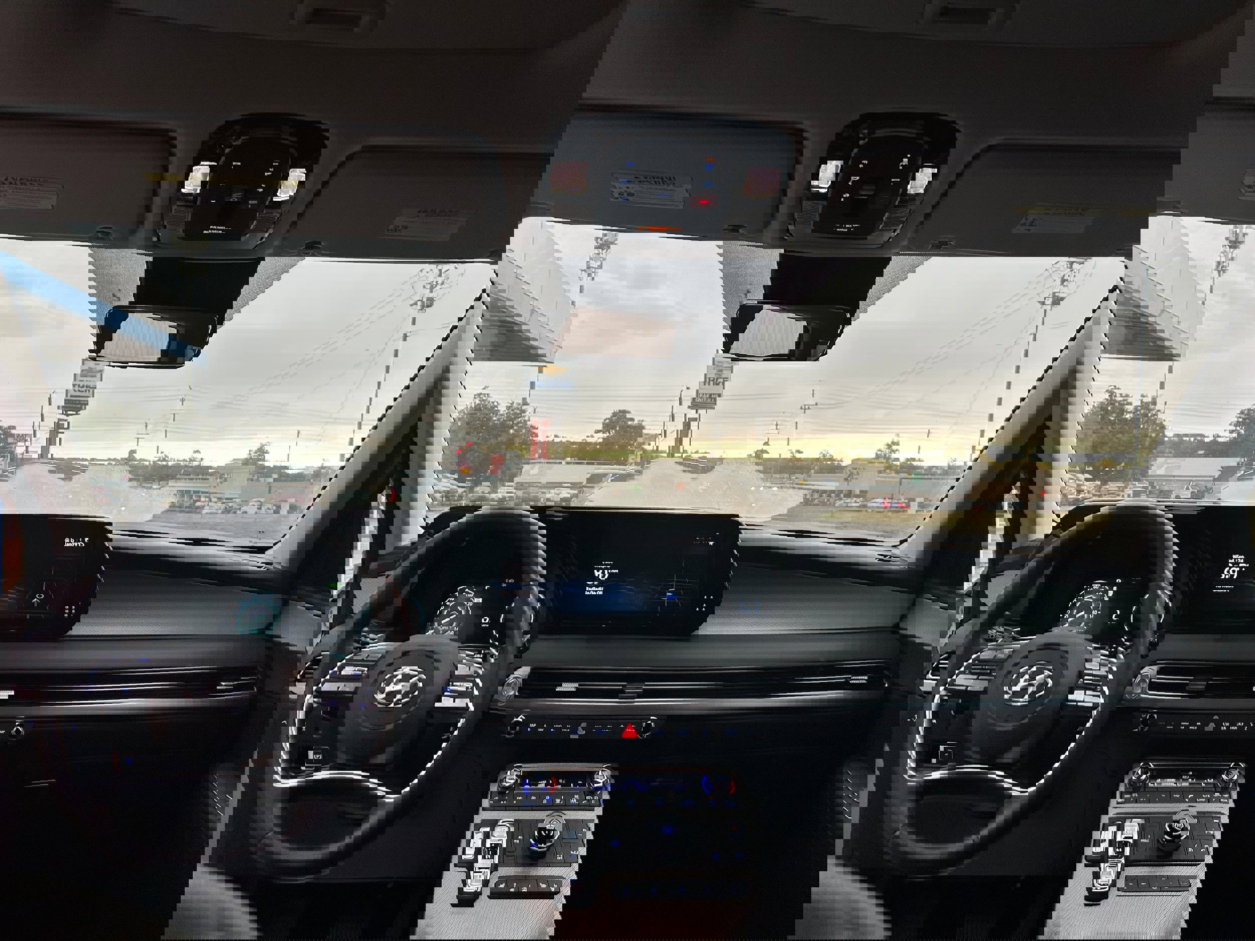 Used 2023 Hyundai Palisade SEL w/ Premium Package image 24