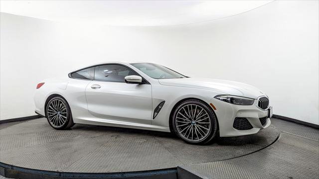 Used 2022 BMW 840i xDrive Coupe w/ Driving Assistance Package image 11