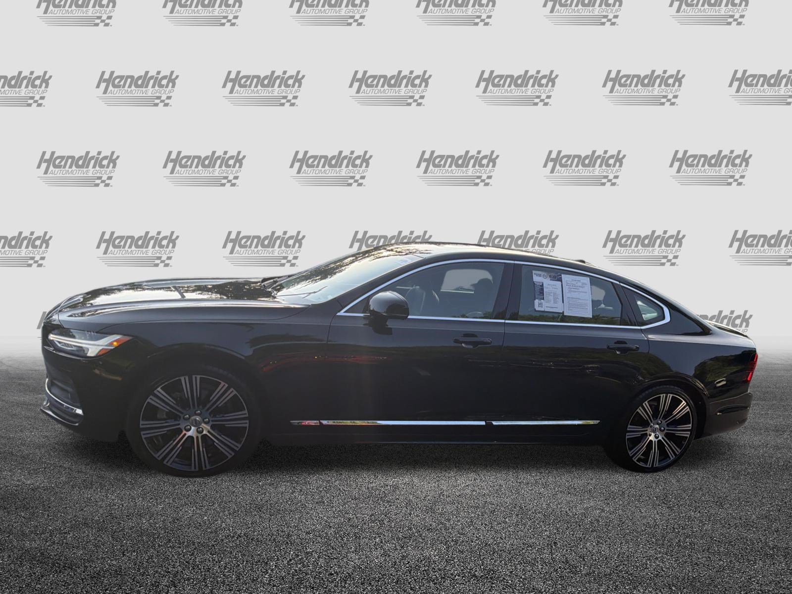 Certified 2023 Volvo S90 B6 Plus AWD/4WD image 7