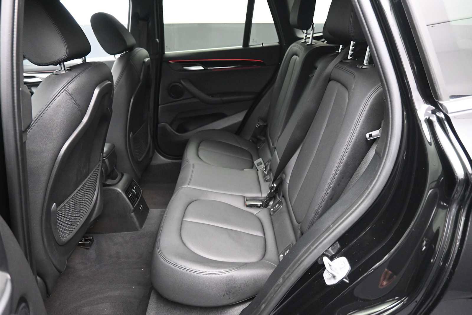 Used 2022 BMW X1 xDrive28i w/ Convenience Package AWD/4WD image 23