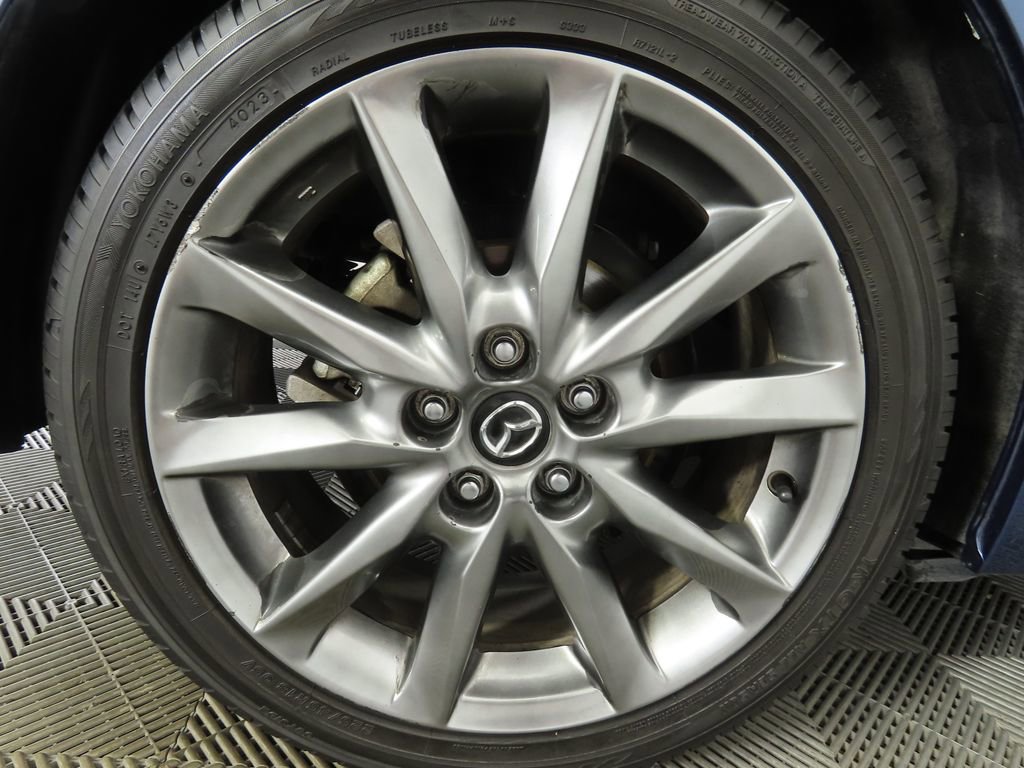 Used 2018 MAZDA MAZDA3 Grand Touring w/ Premium Equipment Package image 32