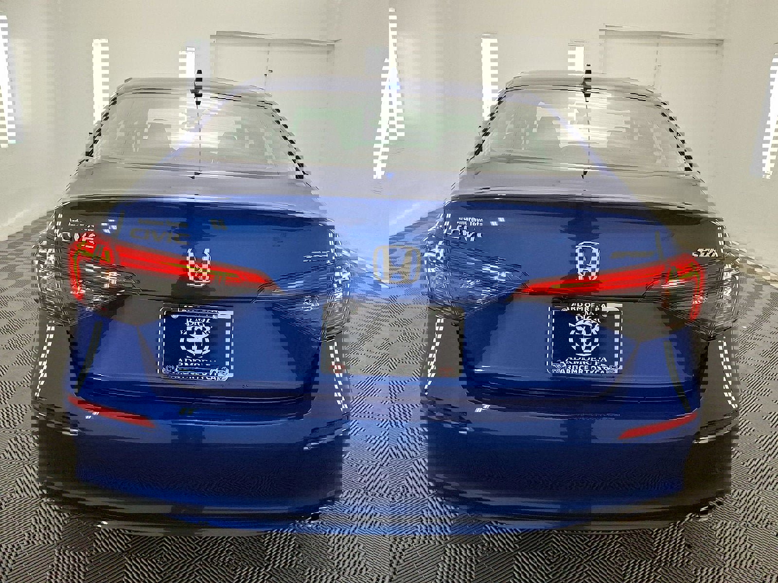 Used 2023 Honda Civic Sport image 23