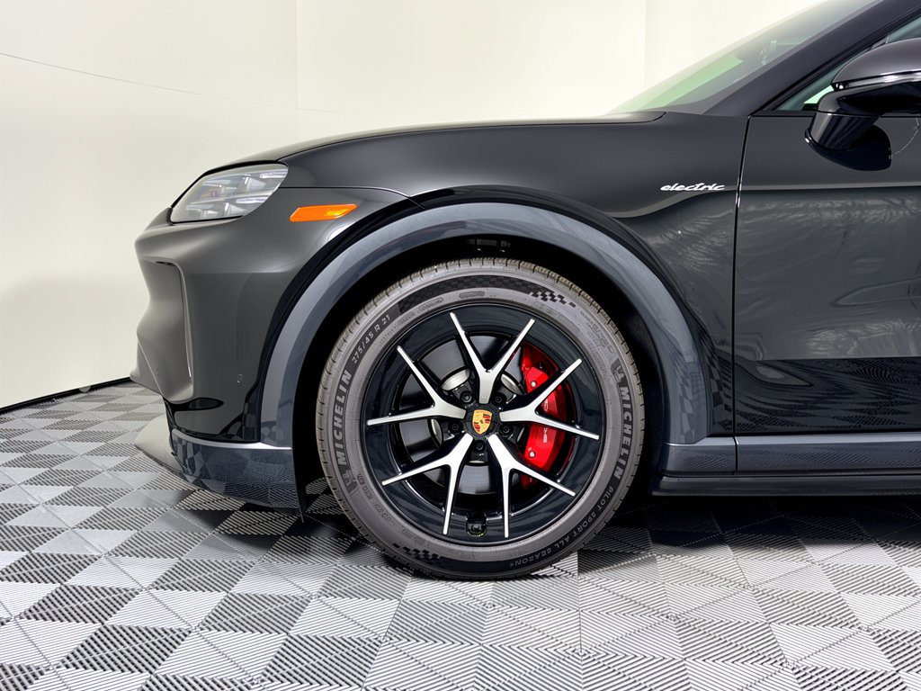 New 2026 Porsche Cayenne S AWD/4WD image 13