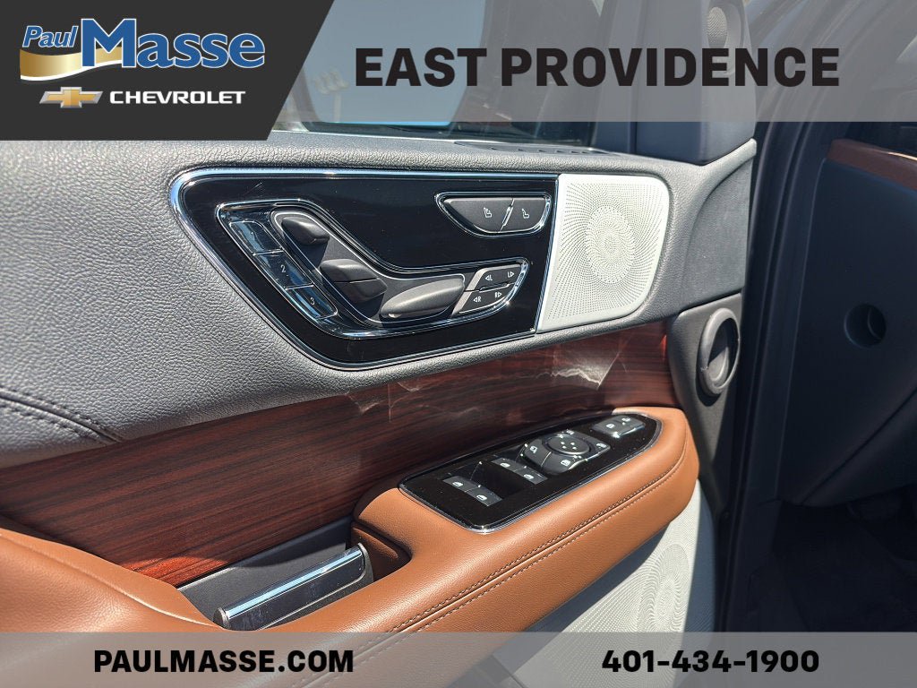 Used 2023 Lincoln Navigator L Reserve AWD/4WD image 13