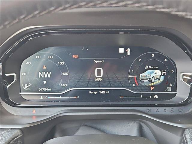 Used 2022 GMC Yukon Denali w/ Advanced Technology Package AWD/4WD image 11
