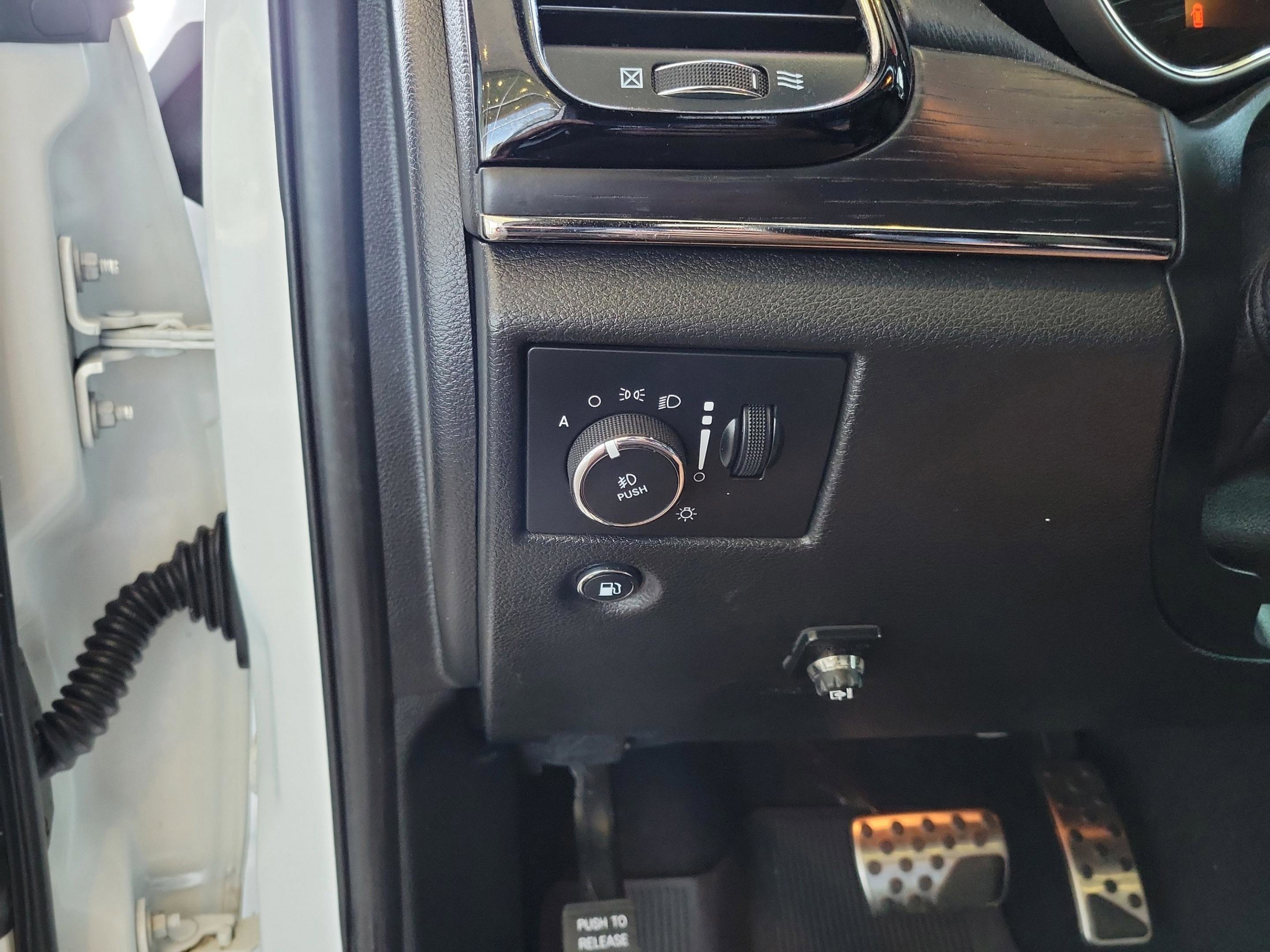 Used 2021 Jeep Grand Cherokee High Altitude image 23