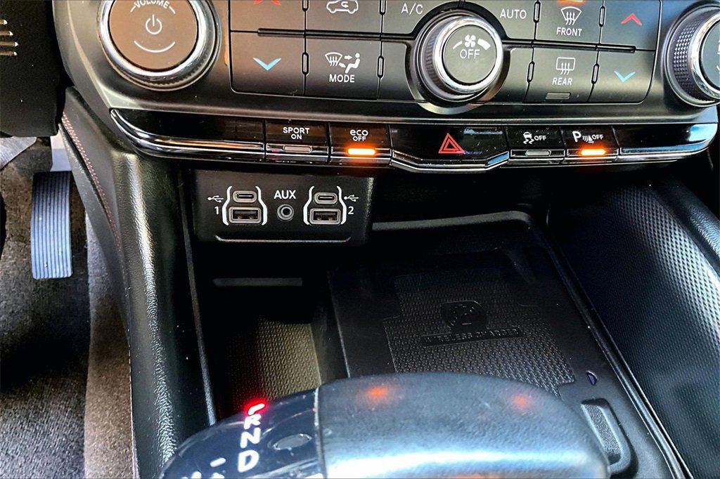 Used 2022 Dodge Durango R/T w/ Blacktop Package image 28