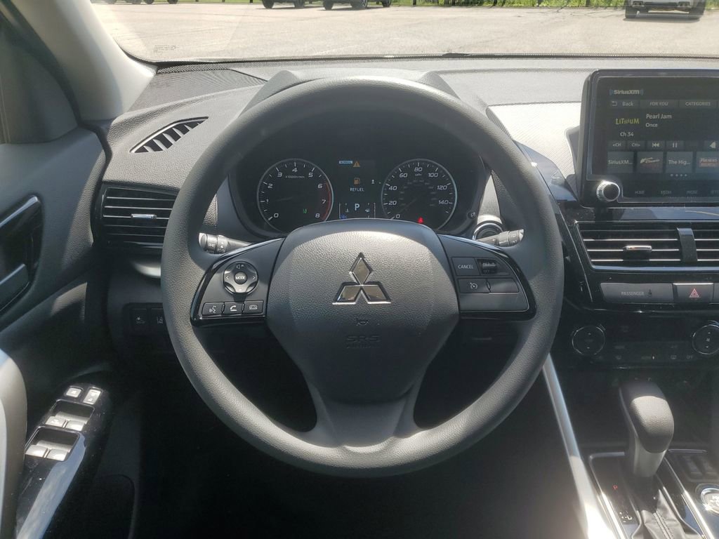 New 2026 Mitsubishi Eclipse Cross LE AWD/4WD image 15