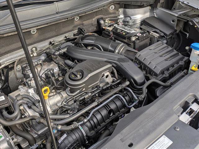 Used 2022 Volkswagen Taos S image 21