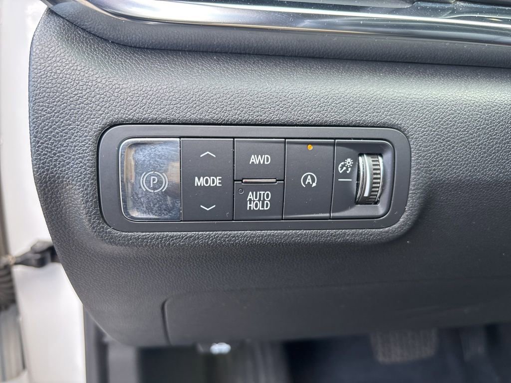 Used 2025 GMC Terrain Elevation image 40