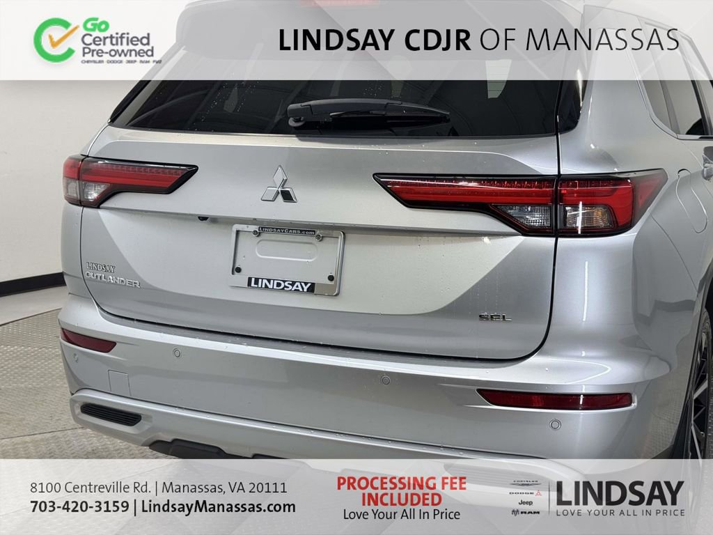 Used 2023 Mitsubishi Outlander SE AWD/4WD image 8