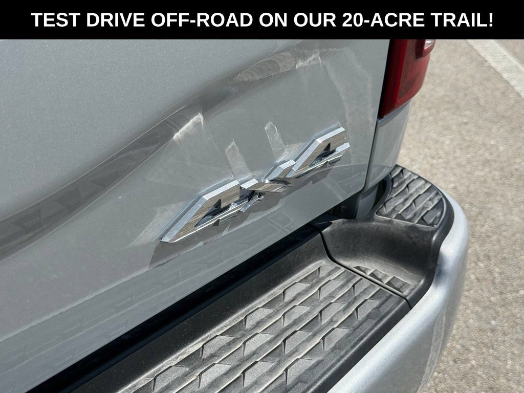 New 2026 RAM 2500 Limited AWD/4WD image 40