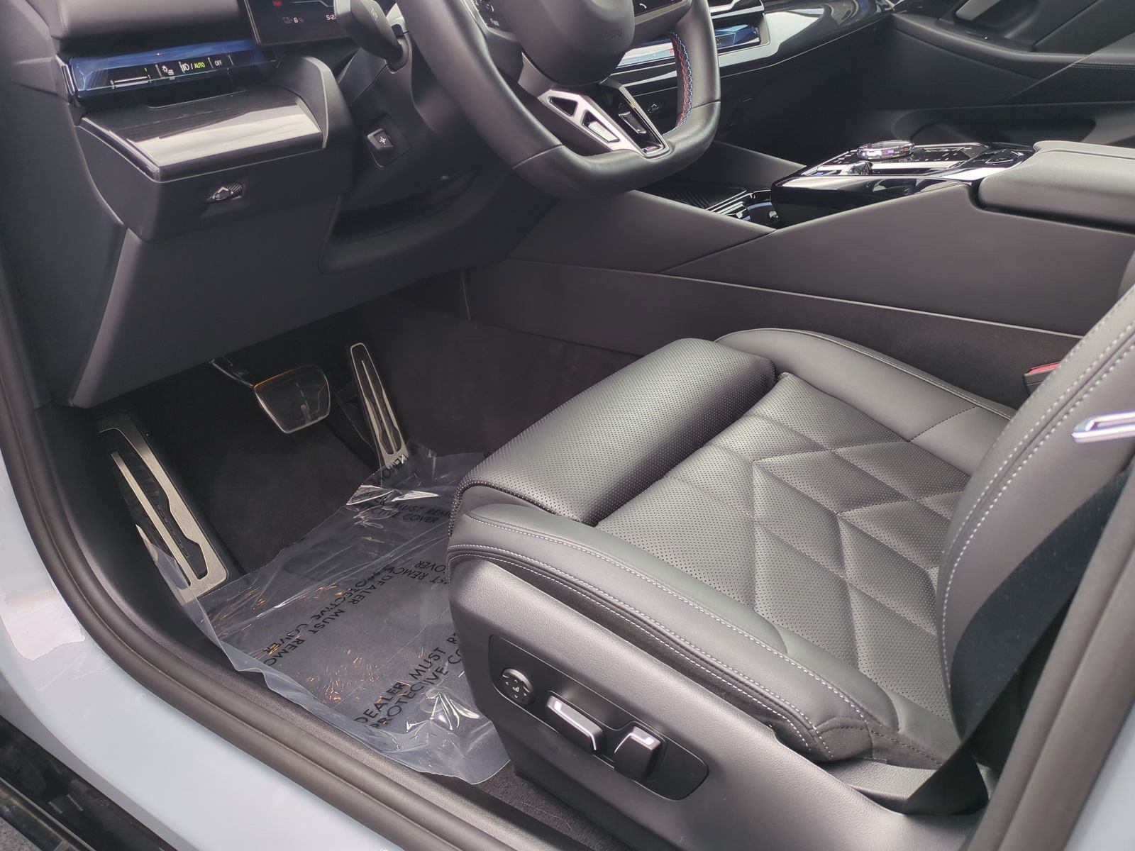 Certified 2025 BMW i5 M60 AWD/4WD image 17