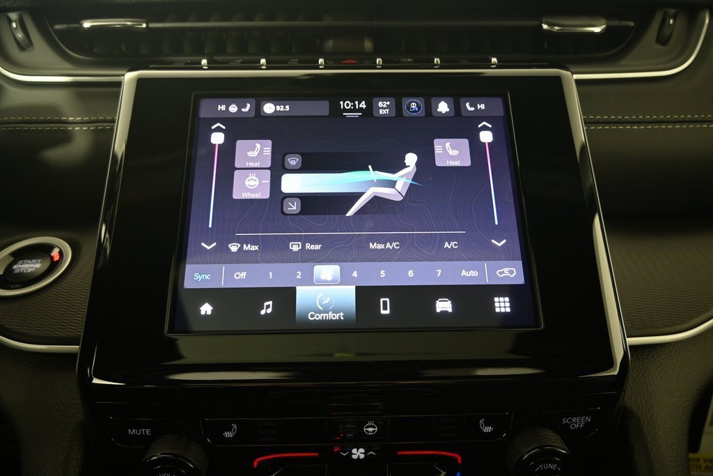 New 2025 Jeep Grand Cherokee Altitude image 26