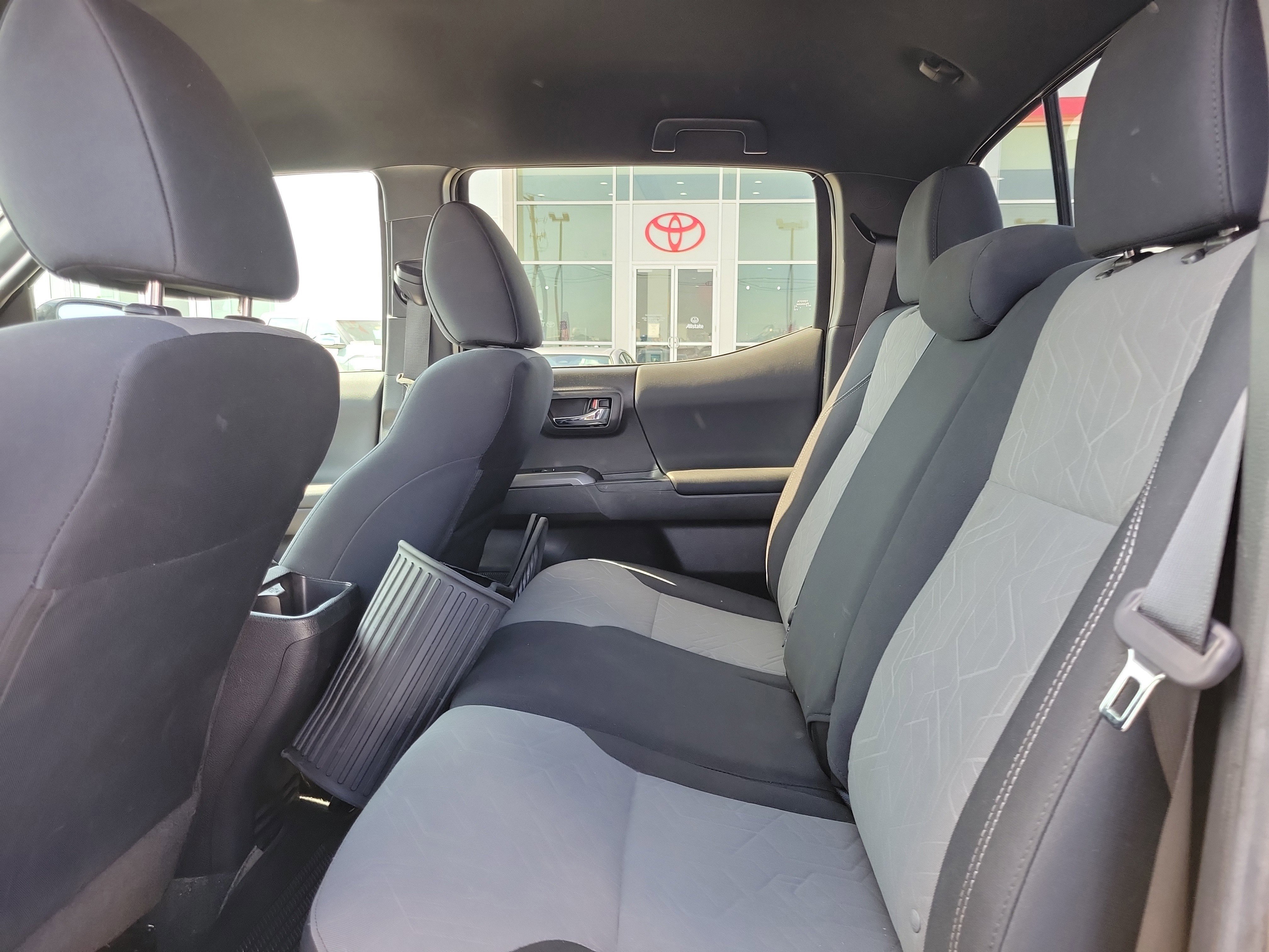 Used 2023 Toyota Tacoma TRD Off-Road AWD/4WD image 11
