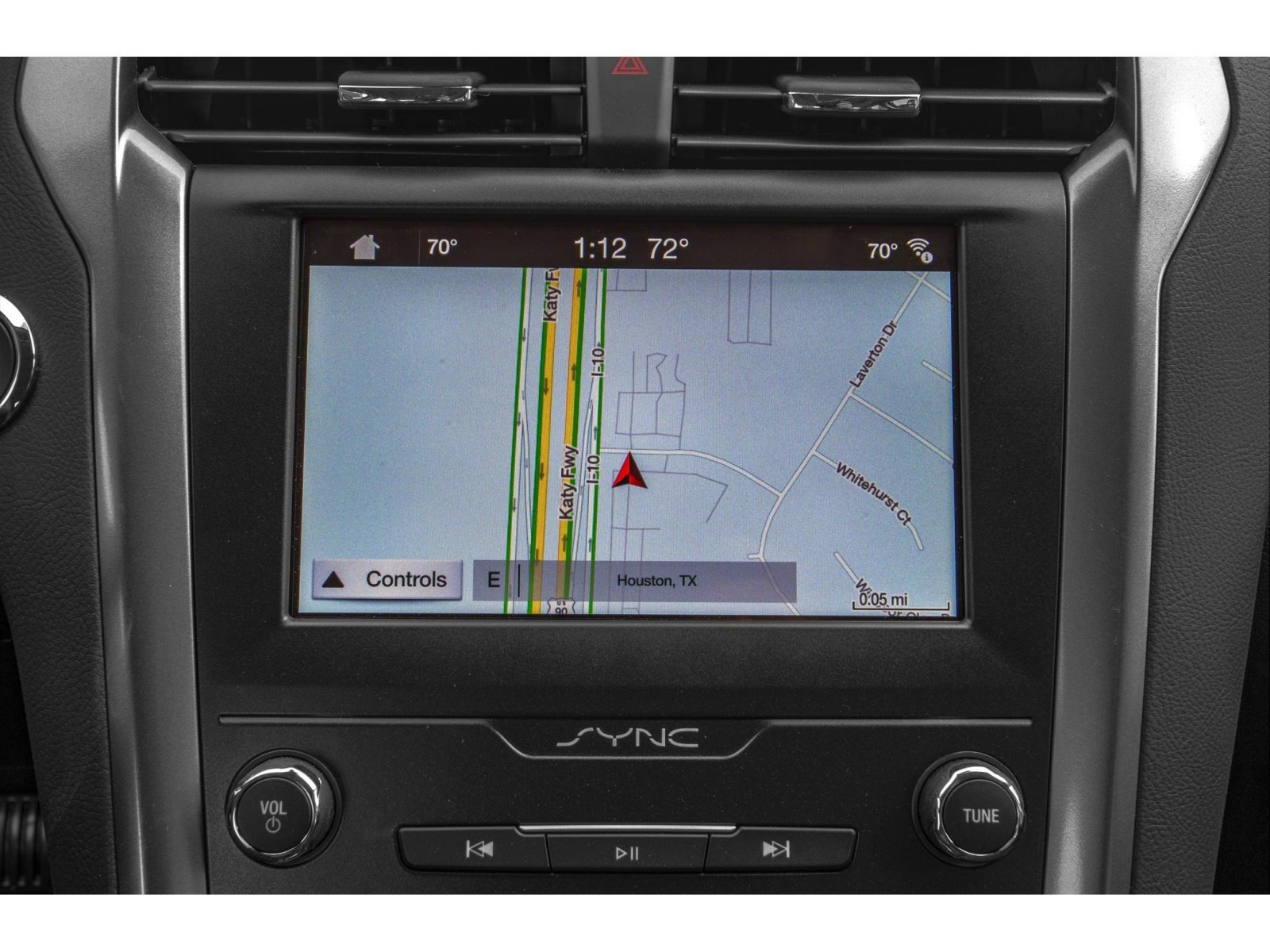 Used 2020 Ford Fusion Titanium image 11