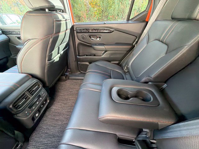 Certified 2026 Honda Passport TrailSport Elite image 18