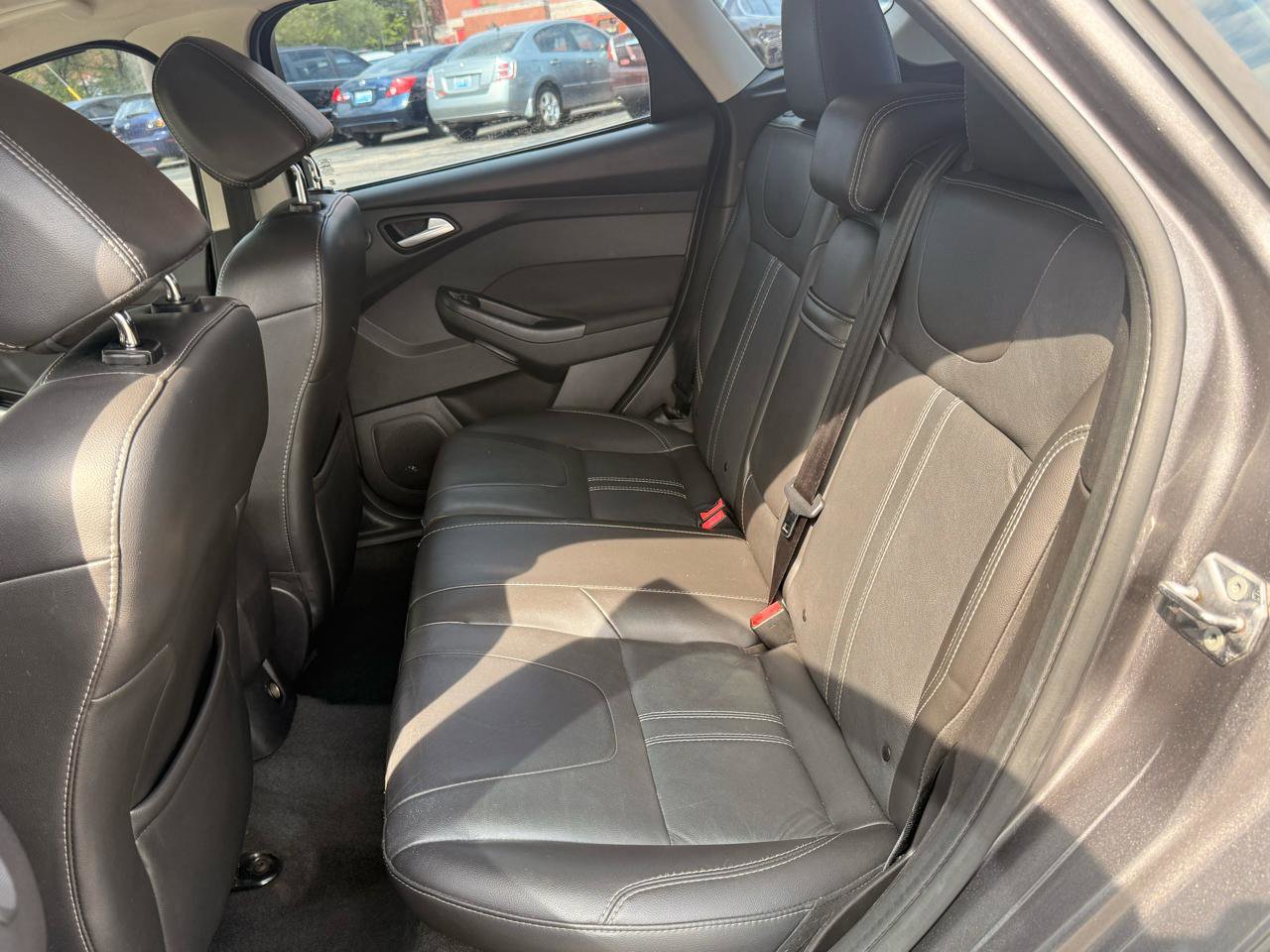 Used 2013 Ford Focus Titanium FWD image 16