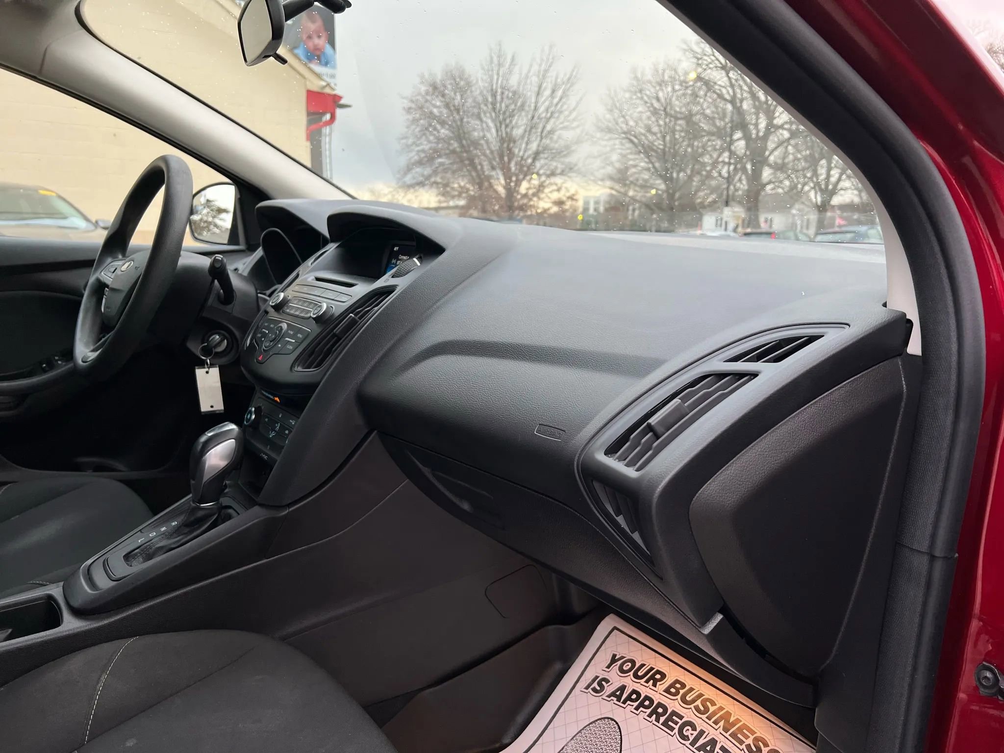 Used 2015 Ford Focus SE image 19