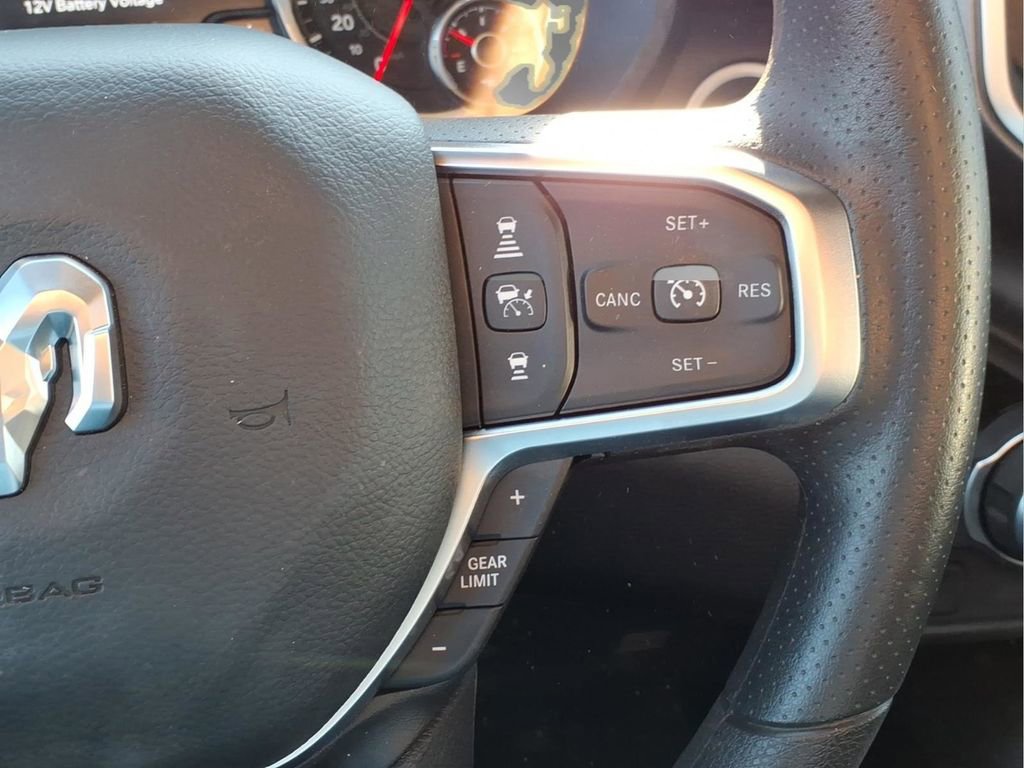 New 2026 RAM 1500 Express AWD/4WD image 25