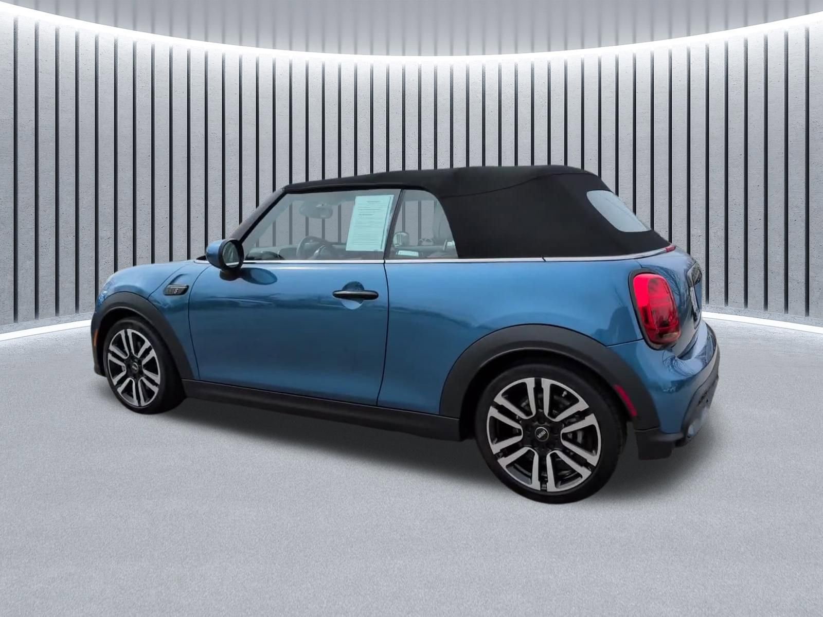 Used 2023 MINI Cooper S w/ Signature Upholstery Package image 13