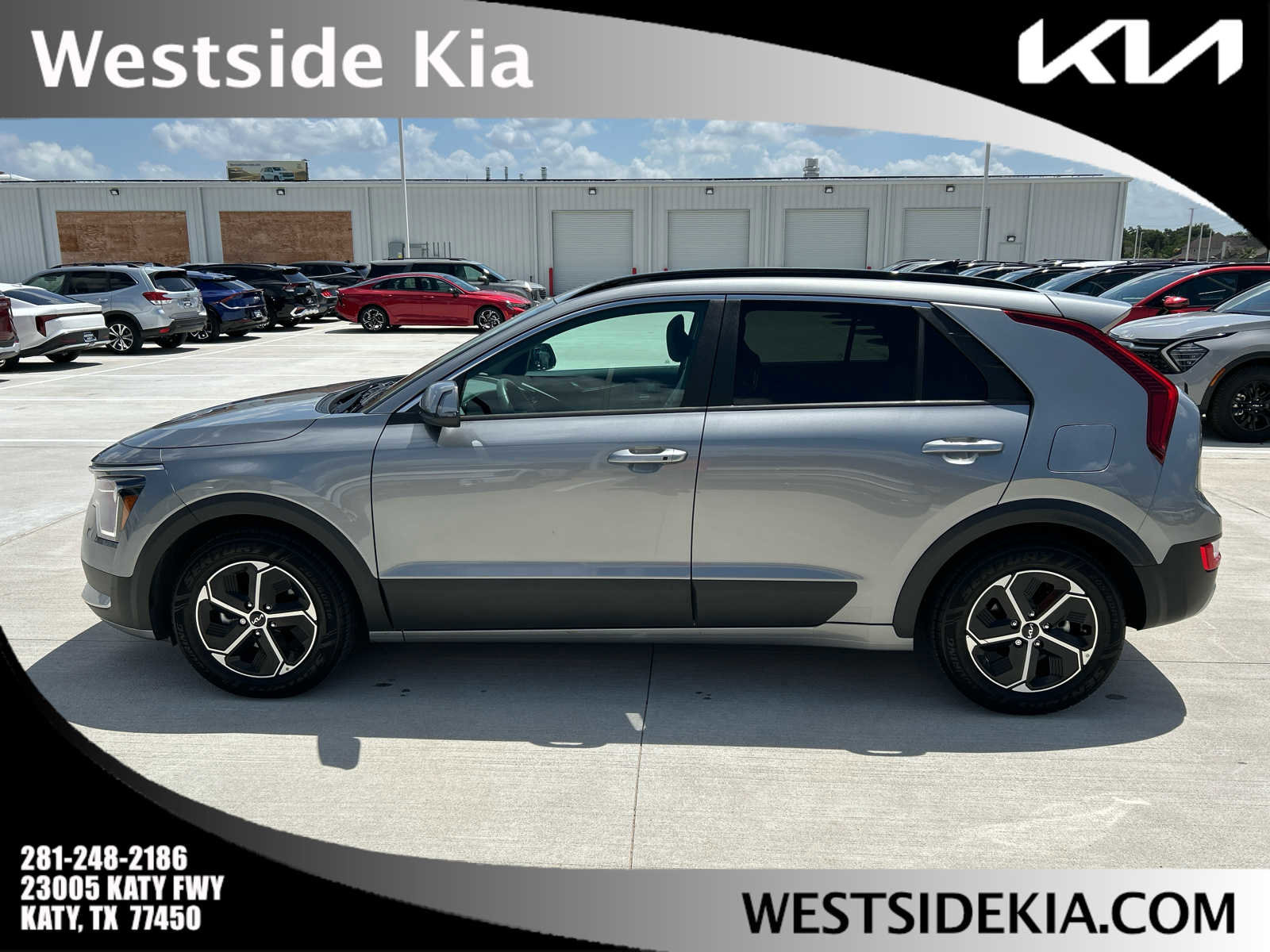 Used 2023 Kia Niro EX