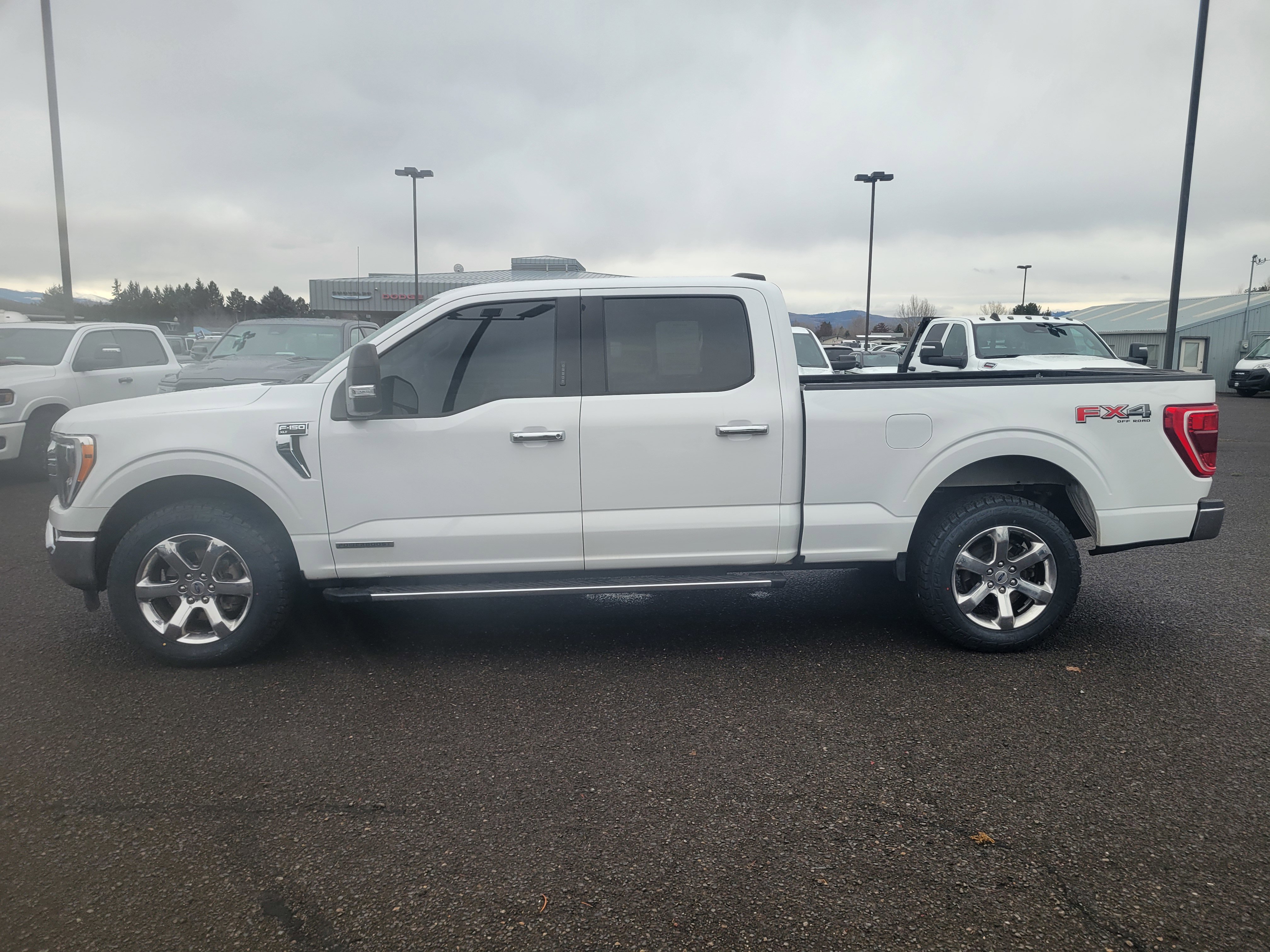 Used 2021 Ford F150 XLT w/ Equipment Group 302A High image 14
