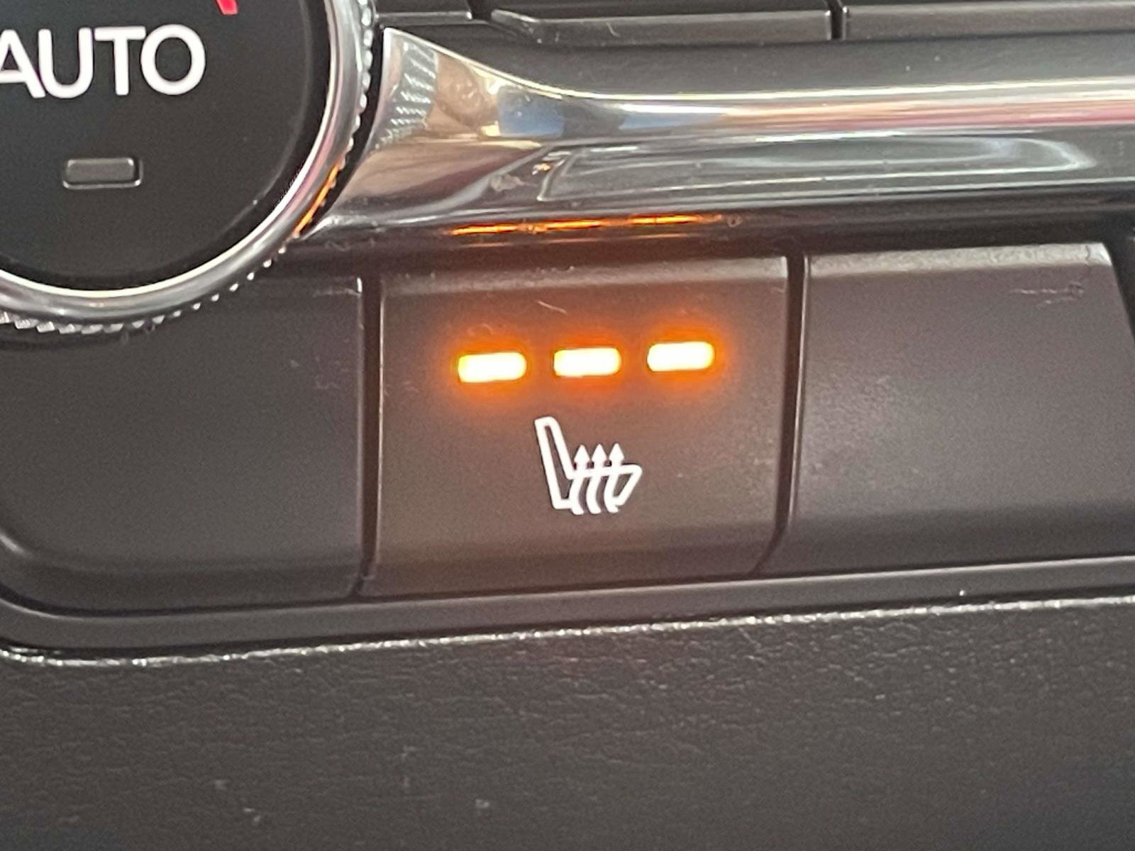 Used 2024 MAZDA MAZDA3 s image 14