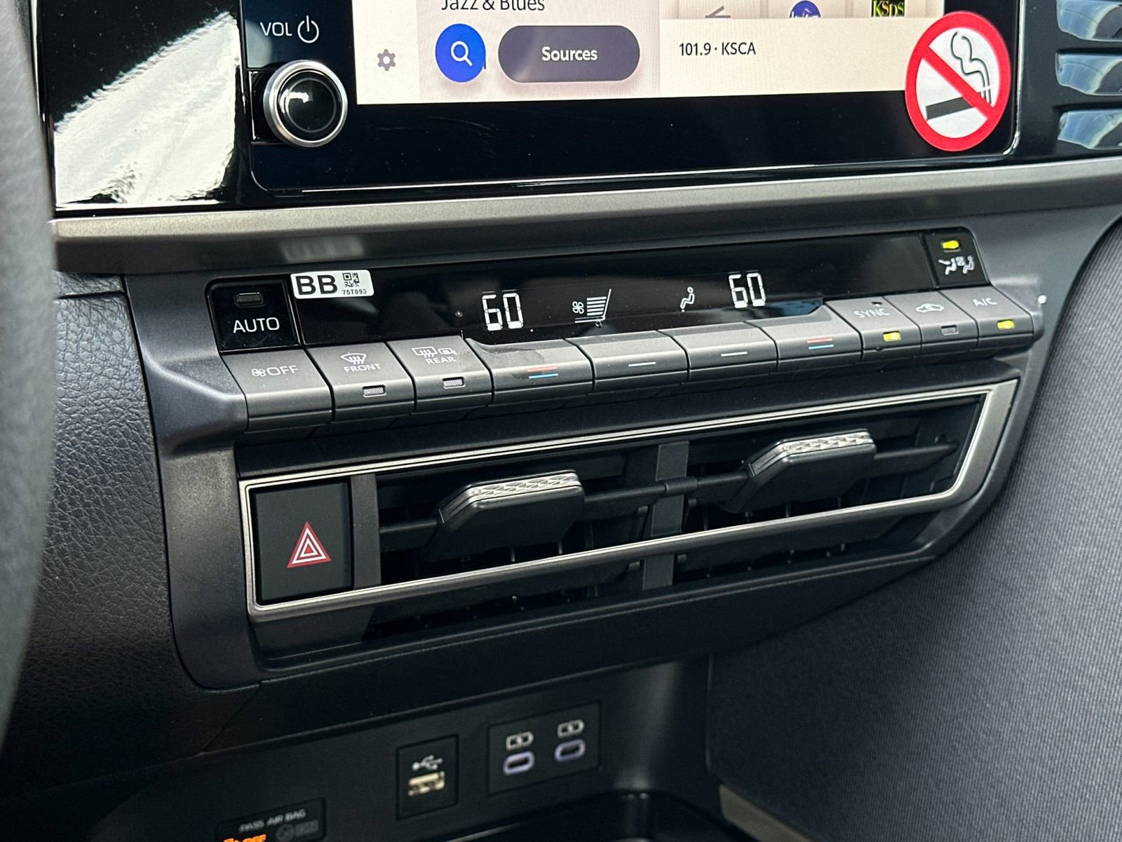 Used 2026 Toyota Camry LE image 21