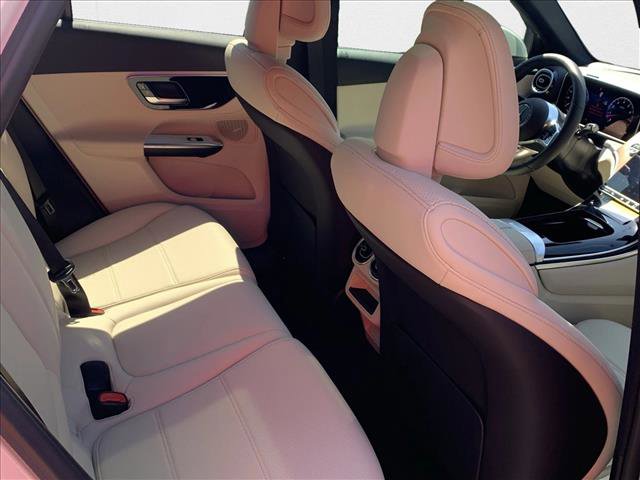 New 2026 Mercedes-Benz GLC 300 image 12