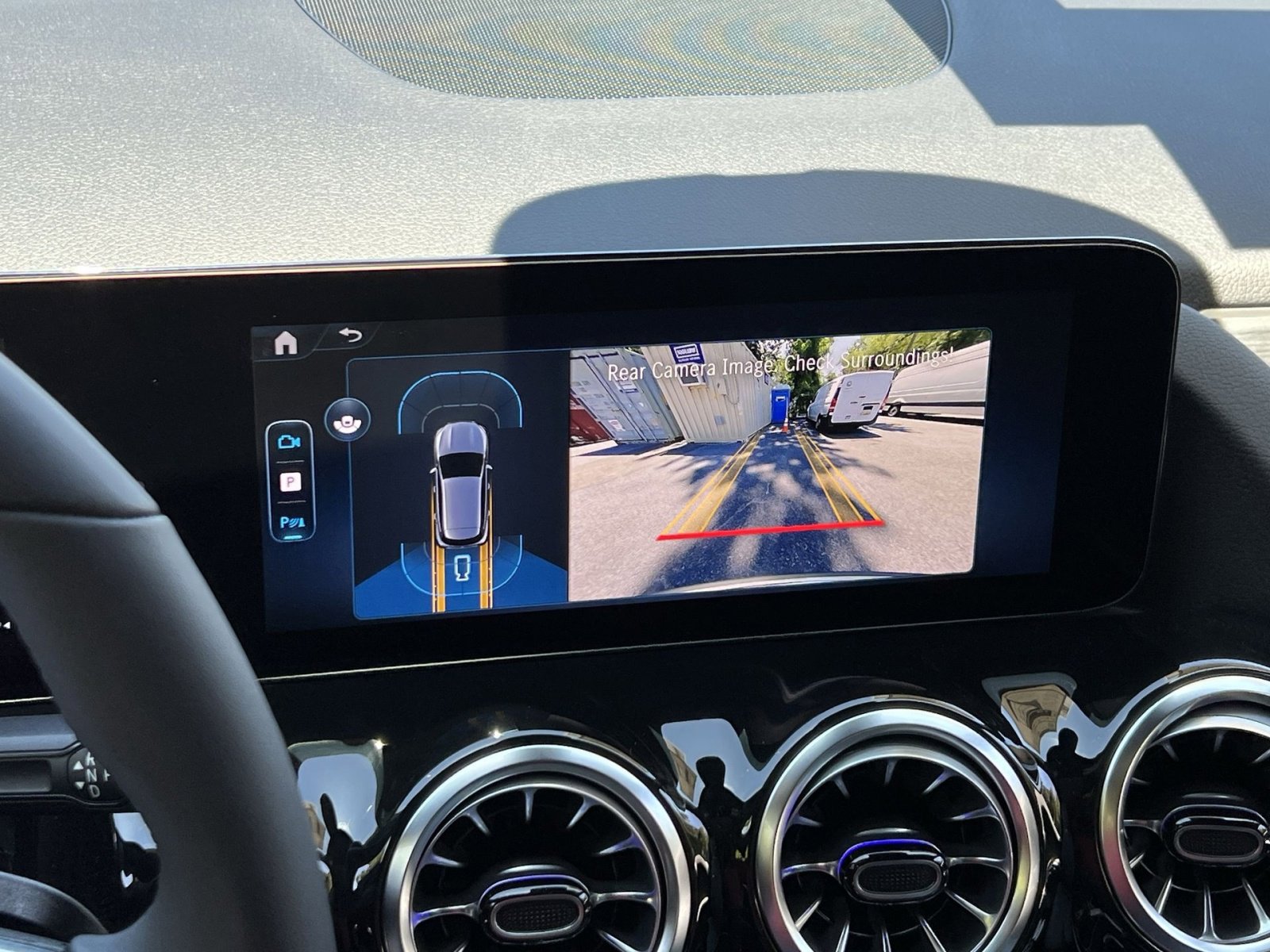 New 2026 Mercedes-Benz GLA 250 4MATIC image 17