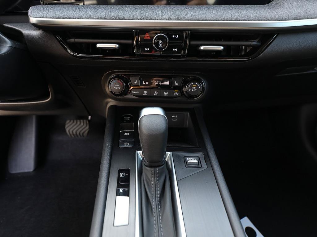 New 2026 Nissan Kicks SV w/ Interior Electronics Package AWD/4WD image 15
