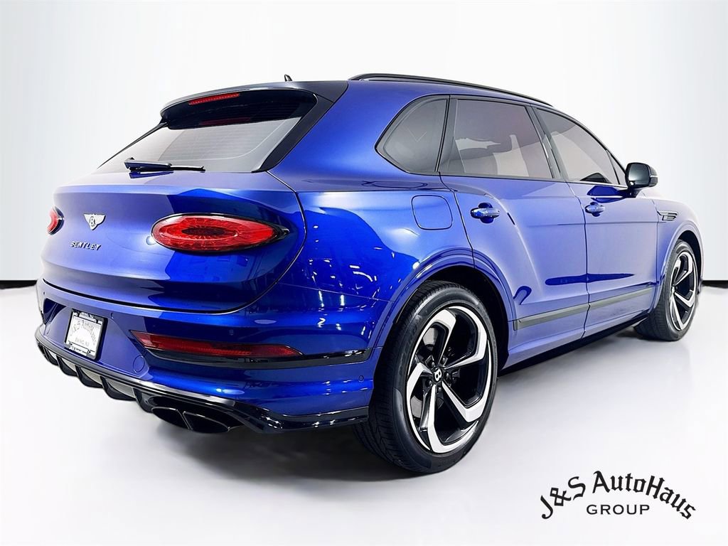 Used 2022 Bentley Bentayga AWD/4WD image 7