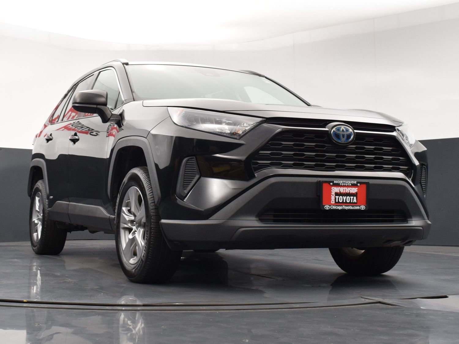 Used 2022 Toyota RAV4 LE AWD/4WD image 28