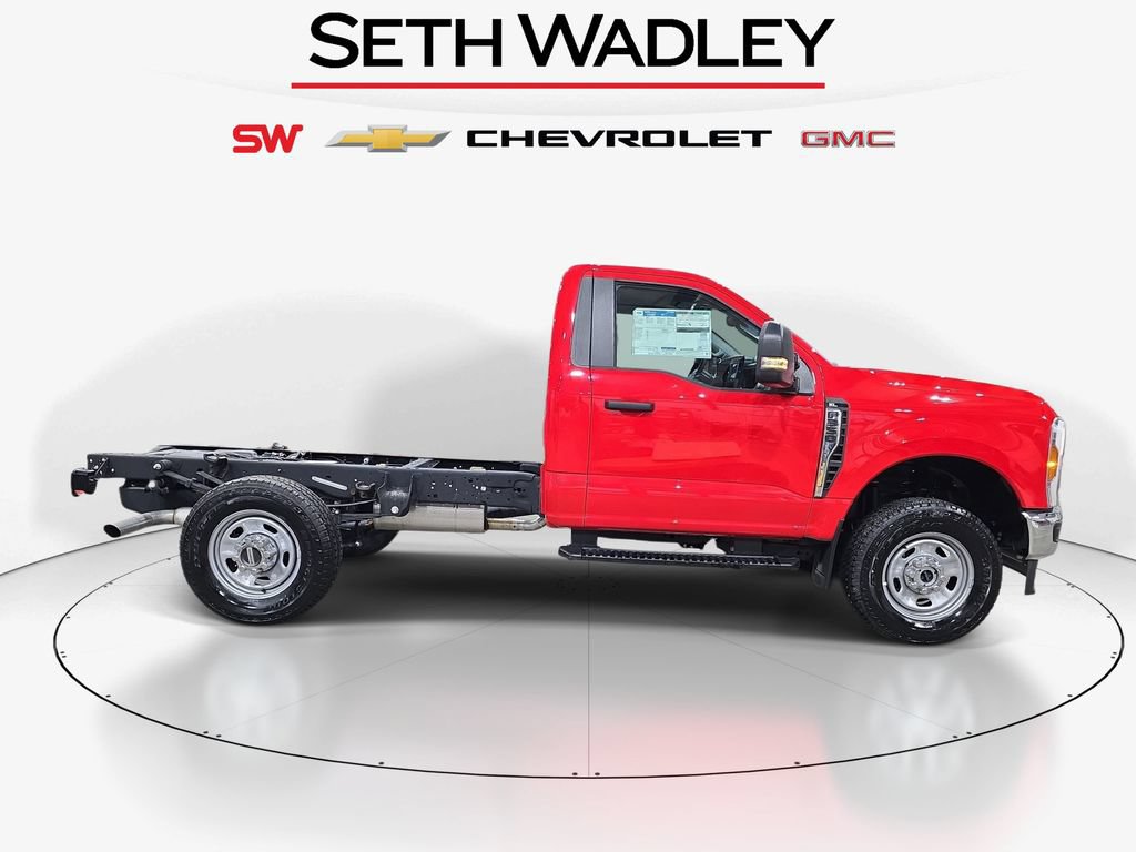 Used 2024 Ford F350 XL w/ Snow Plow Prep Package AWD/4WD image 8