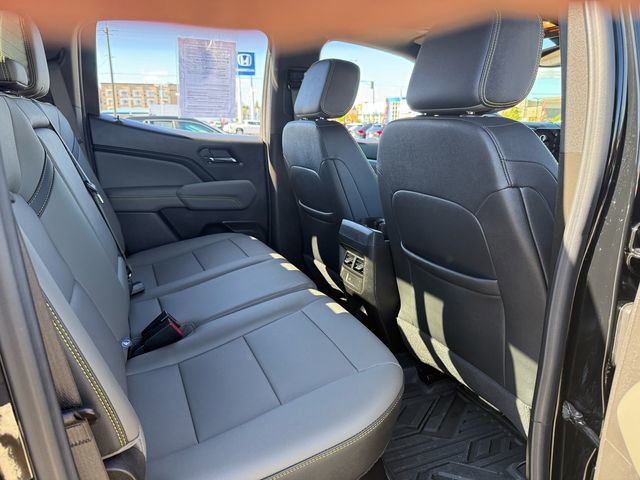 Used 2024 Chevrolet Colorado ZR2 w/ ZR2 Convenience Package III image 32