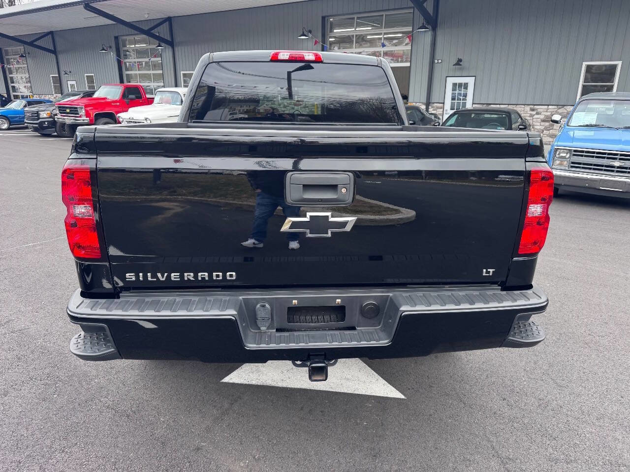 Used 2018 Chevrolet Silverado 1500 LT w/ All Star Edition image 4