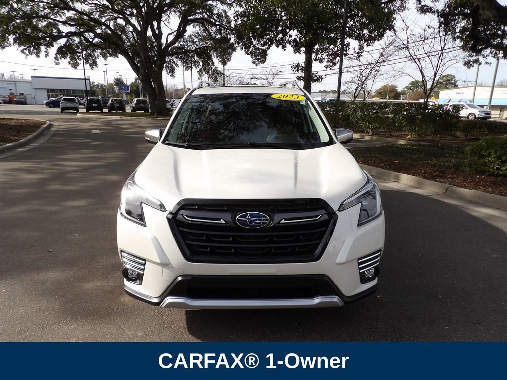 Used 2023 Subaru Forester Touring image 3