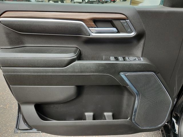 Used 2023 Chevrolet Silverado 1500 RST w/ Redline Edition image 12