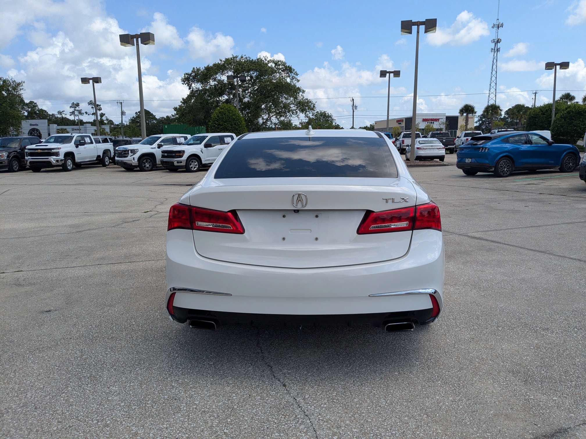 Used 2020 Acura TLX w/ Technology Package FWD image 5